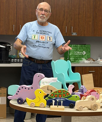 Gene presents Scheffel Toys